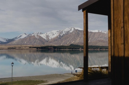 Lakes Edge Holiday Park image 20